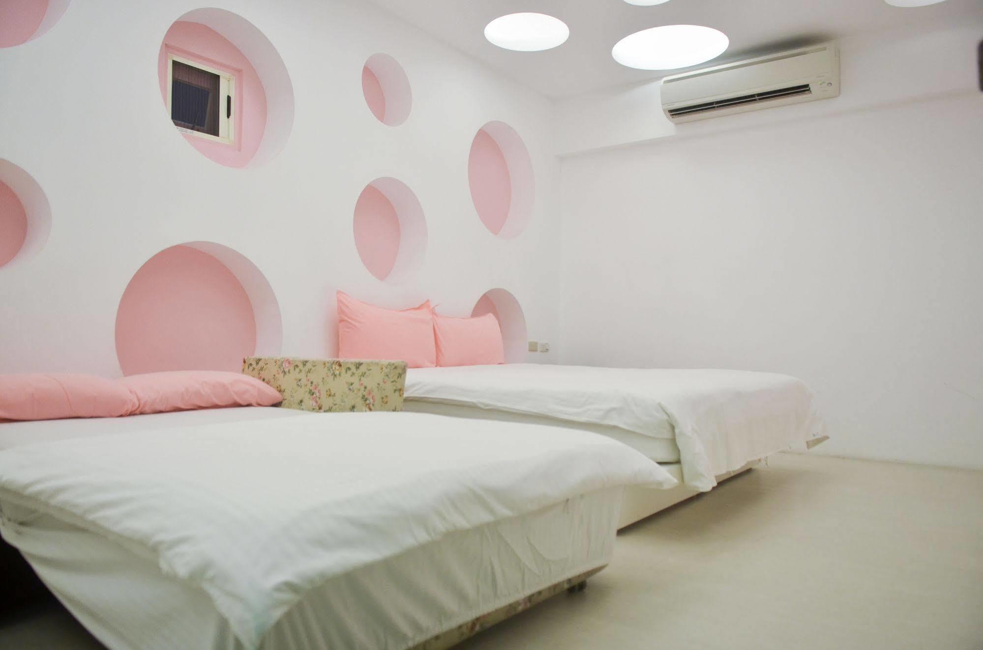 Apple Tree Bed And Breakfast Hualien City Exterior photo